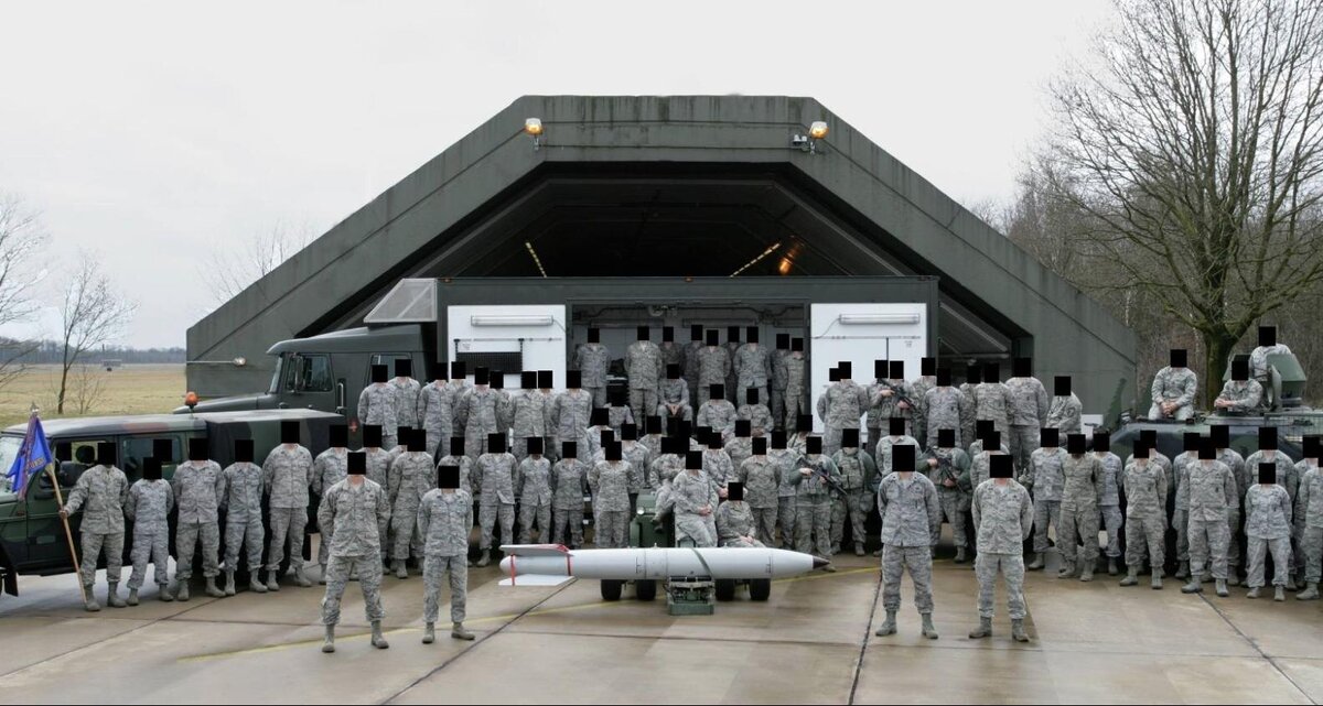     Как военные США случайно выдали расположение баз с ядерным оружием в Европе