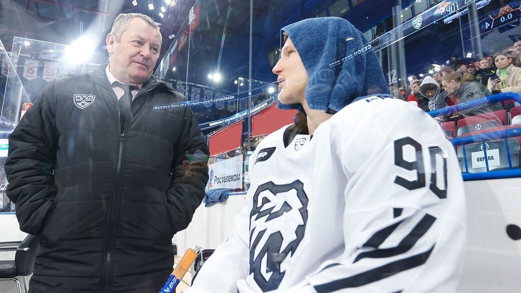   Максим Шмаков, photo.khl.ru