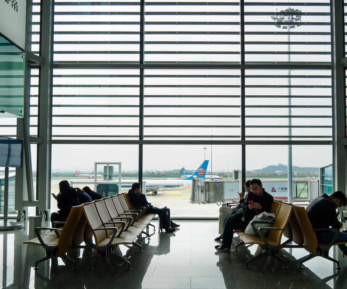     Китай отменит обязательный карантин по прибытии для въезжающих