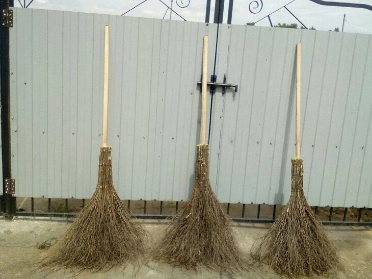 Метла для участка