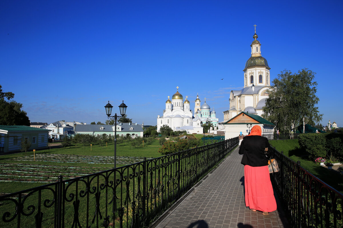 Богородичные правила слушать дивеево