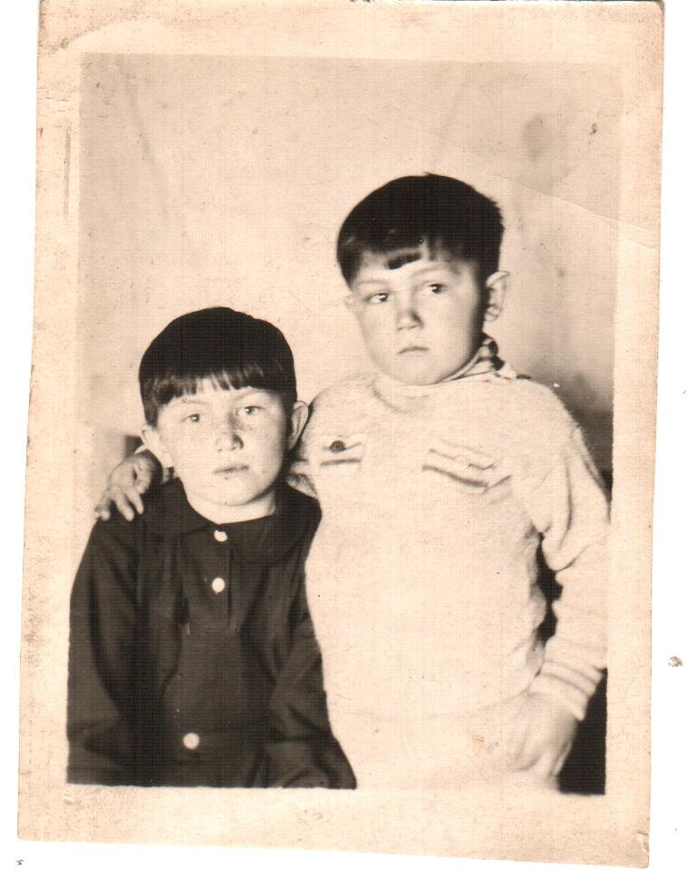 Соня и Витя Чемизовы