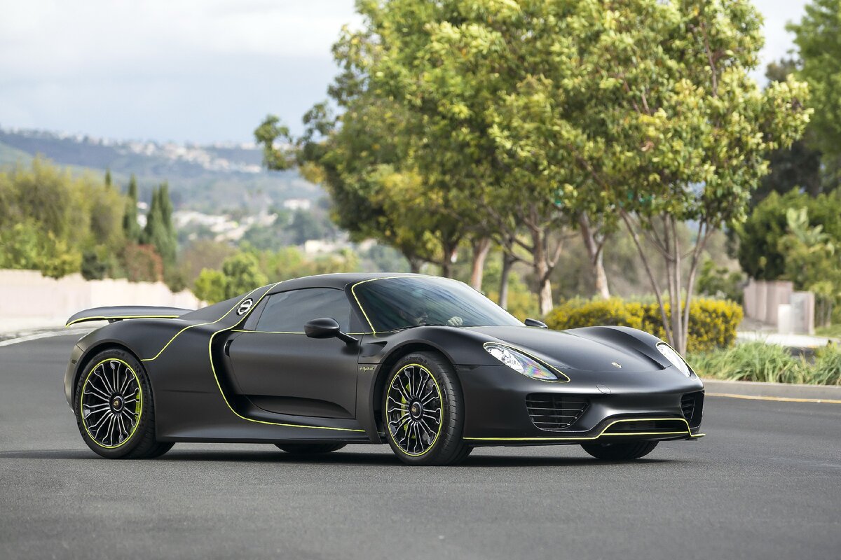                                                                            Porsche 918 Spyder