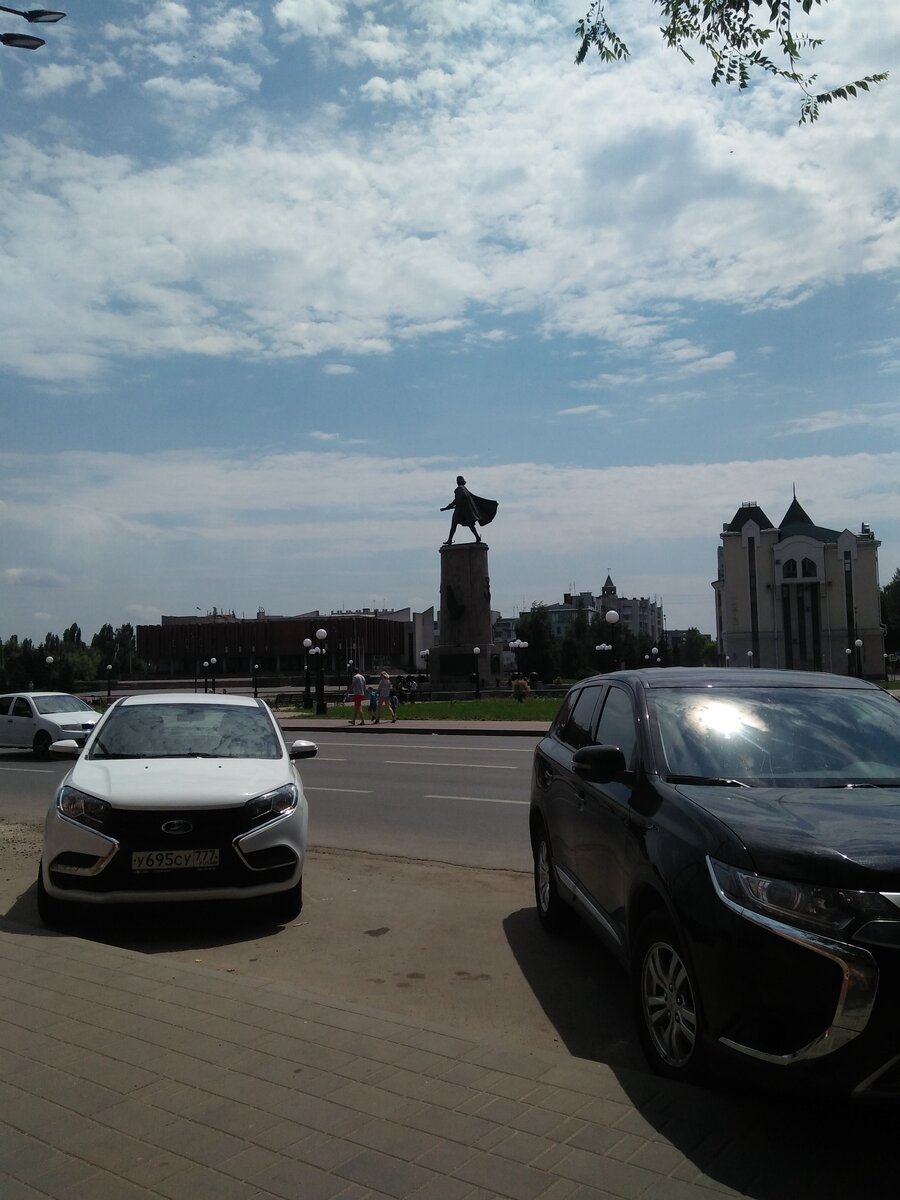 памятник Петру Первому