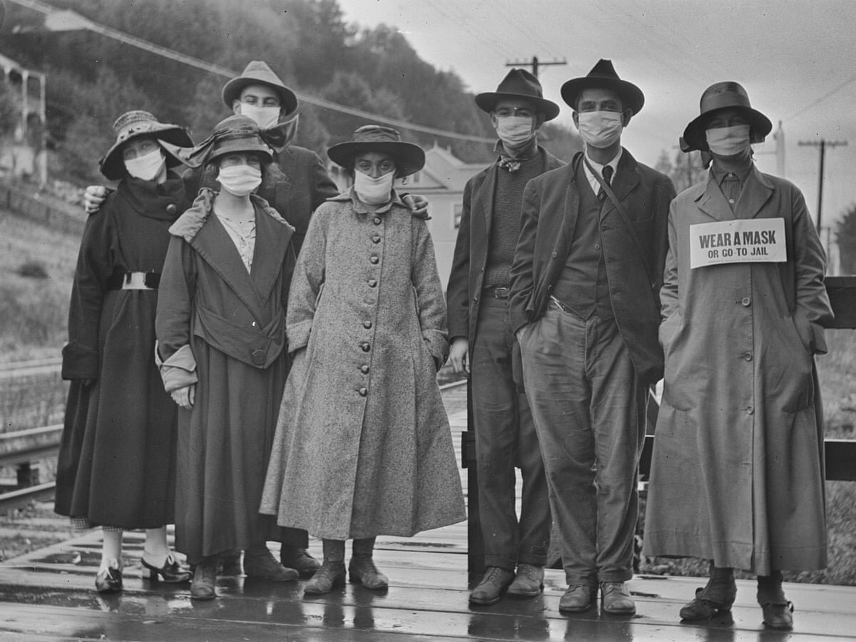 Фото сделано во время пандемии испанского гриппа в 1918 г. где-то в Калифорнии