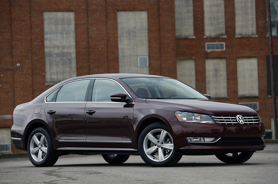 Volkswagen Passat 2012 года