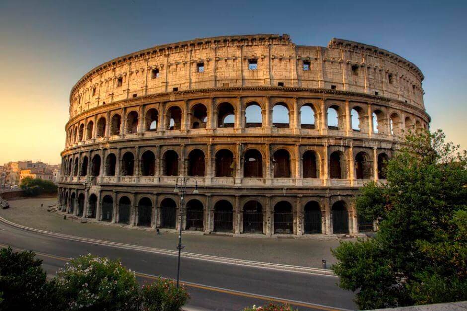 Великий колизей. Колизей в Риме. Колизей в Риме целый. Римская Империя Колизей. Париже Колизей Рим.