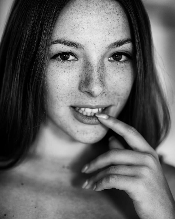 Идея для фото с Ольга Кобзар. Кадр из открытого источника