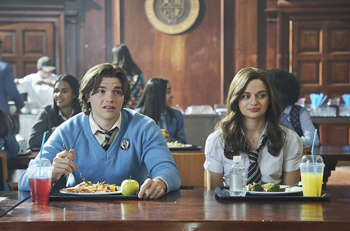 Кадр из фильма «Будка поцелуев 2». Источник: Яндекс. Картинки