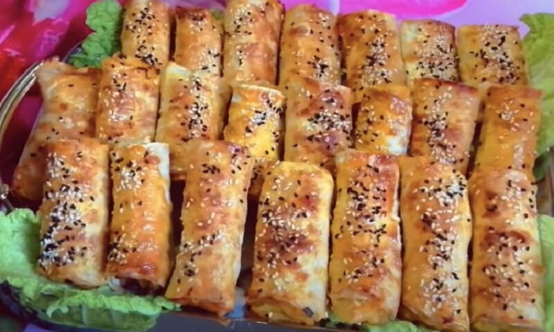 Простые пирожки из лаваша с разными начинками 