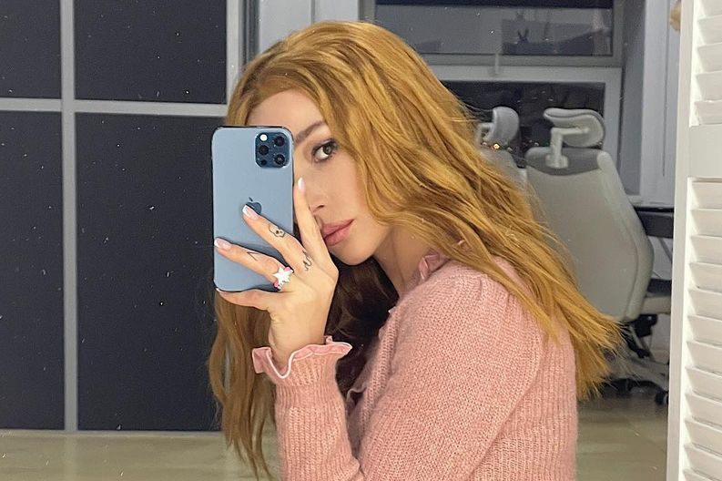 Настя Ивлеева
Фото: Instagram.com/nastyaivleeva