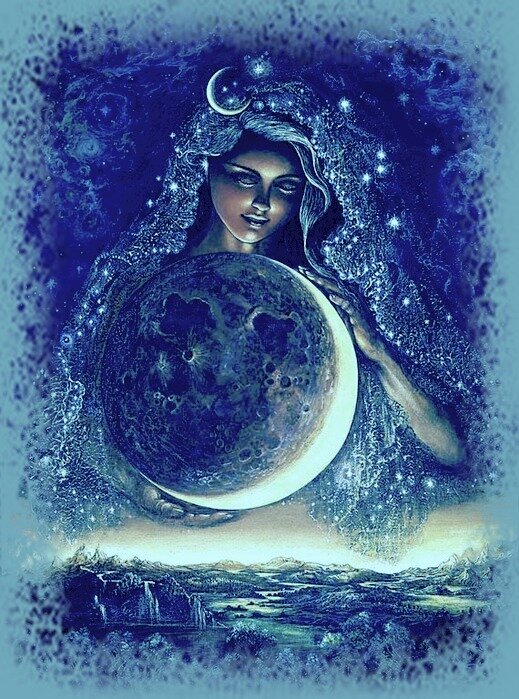 Дивия, Богиня Луны.