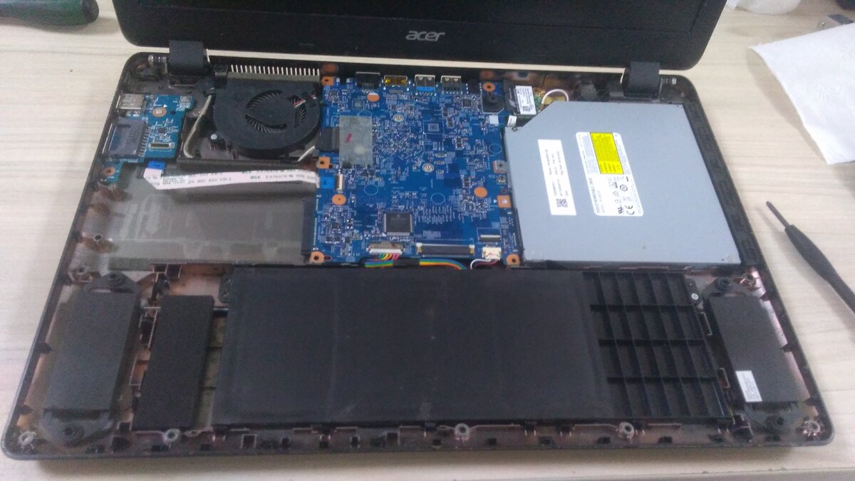 Acer Extensa 15  EX2519-P07G