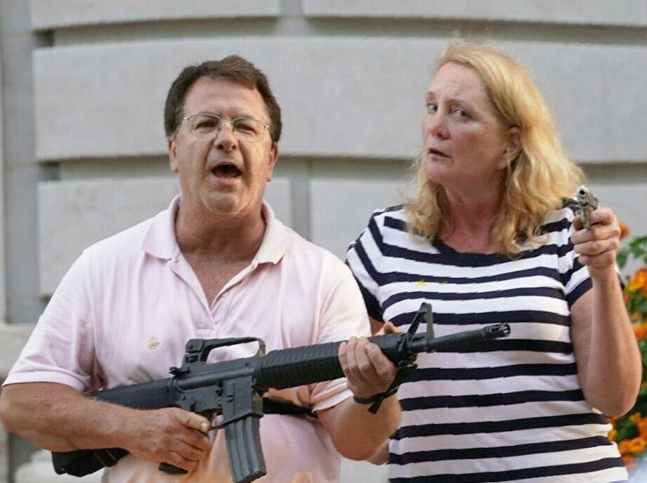 МакКласки никогда не были трусами!... черд... эта картинка из другой истории. Про BLM