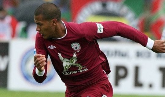 Рондон в "Рубине". Фото с сайта: https://www.tatar-inform.ru/news/sport/07-02-2021/smi-eks-napadayuschiy-rubina-salomon-rondon-pereydet-v-tsska-5804612