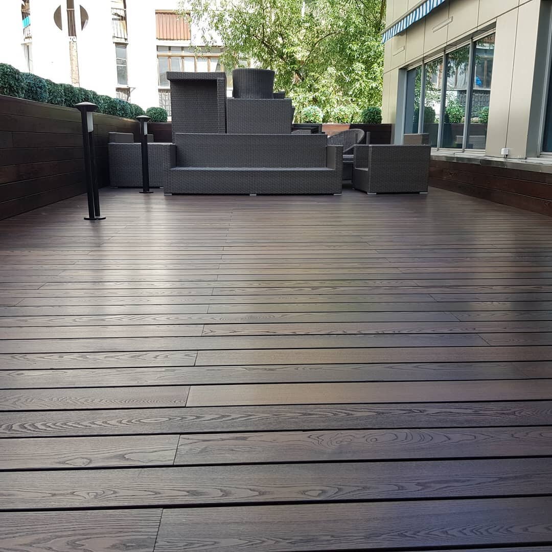 Терраса из термообработанного ясеня