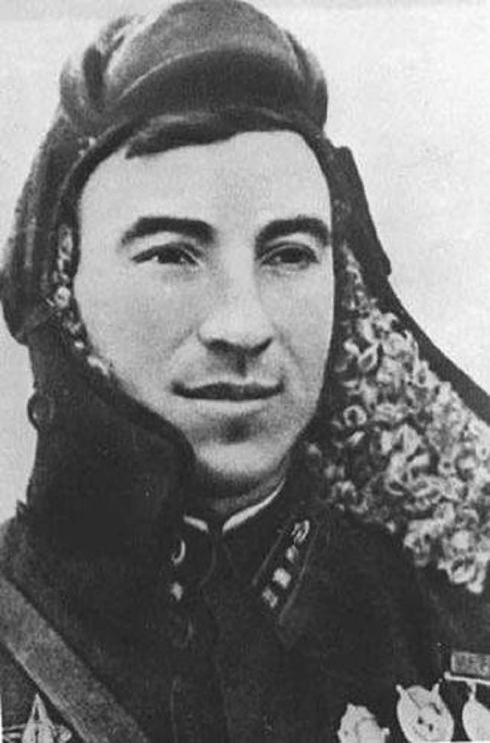 Самохин Константин Михайлович 14 марта 1915- 22 февраля 1942.