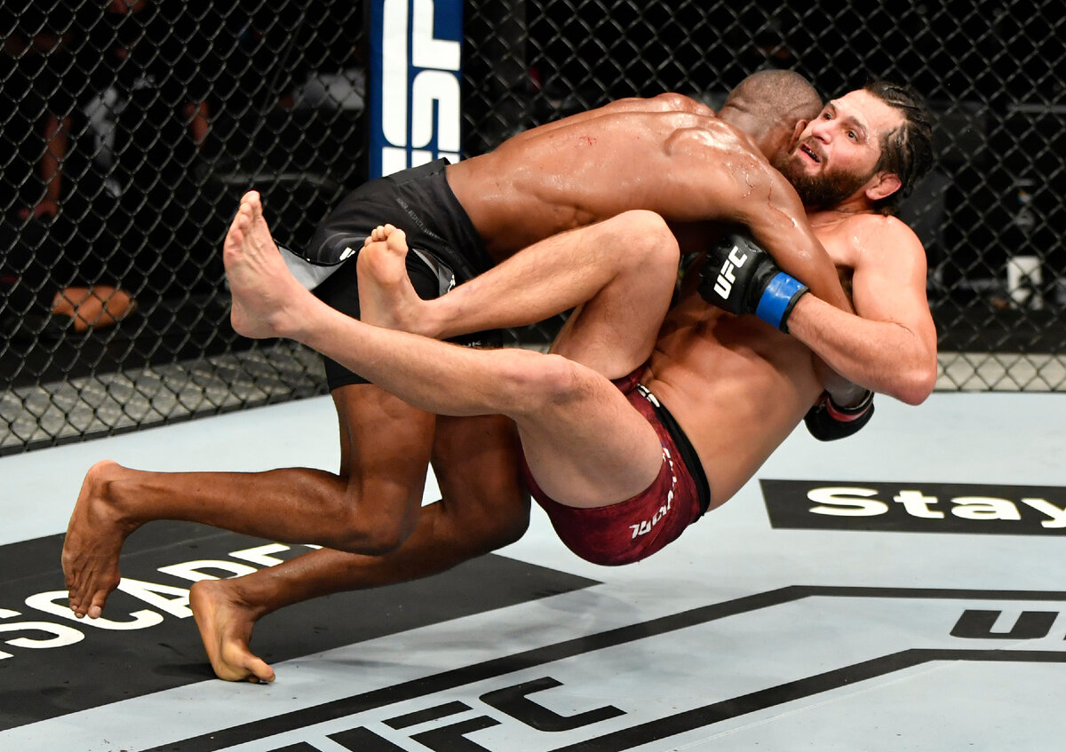 Камару Усман vs Хорке Масвидаль на UFC 251