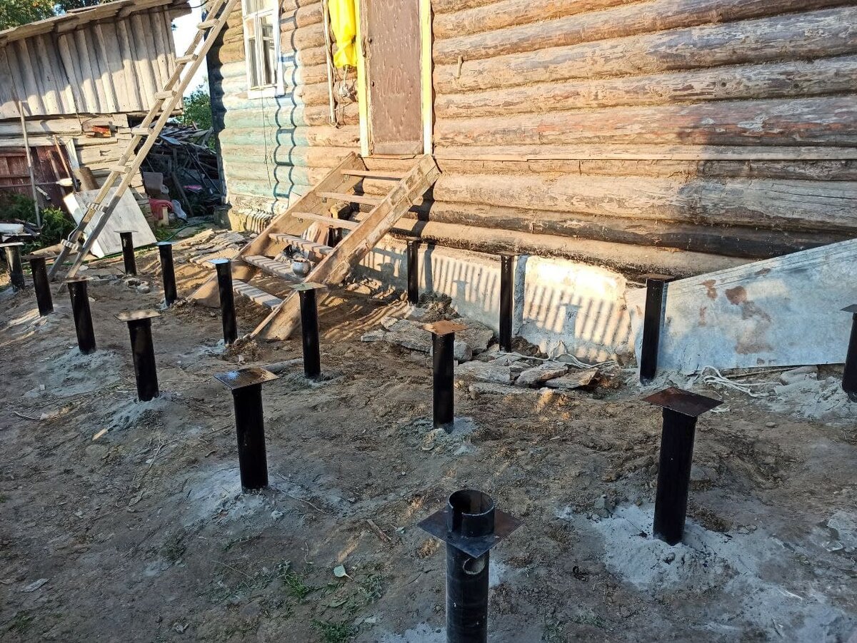 Винтовые сваи под террасу к дому