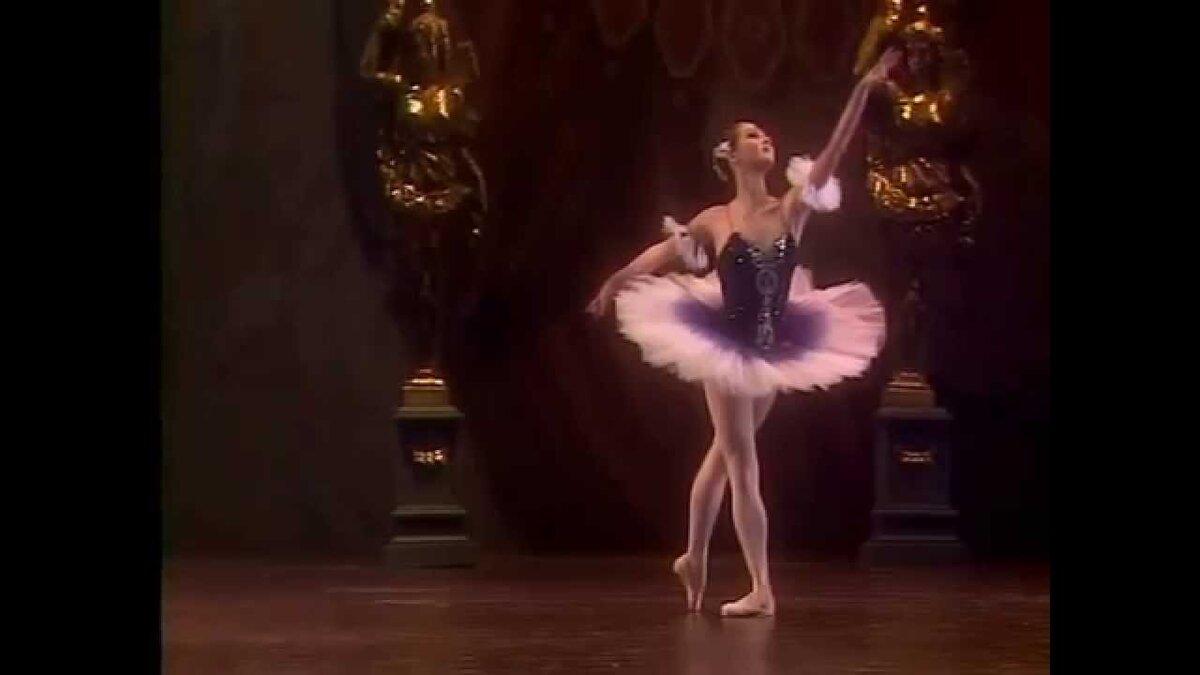 Вариация из "Пахиты". Скриншот из видеофильма.