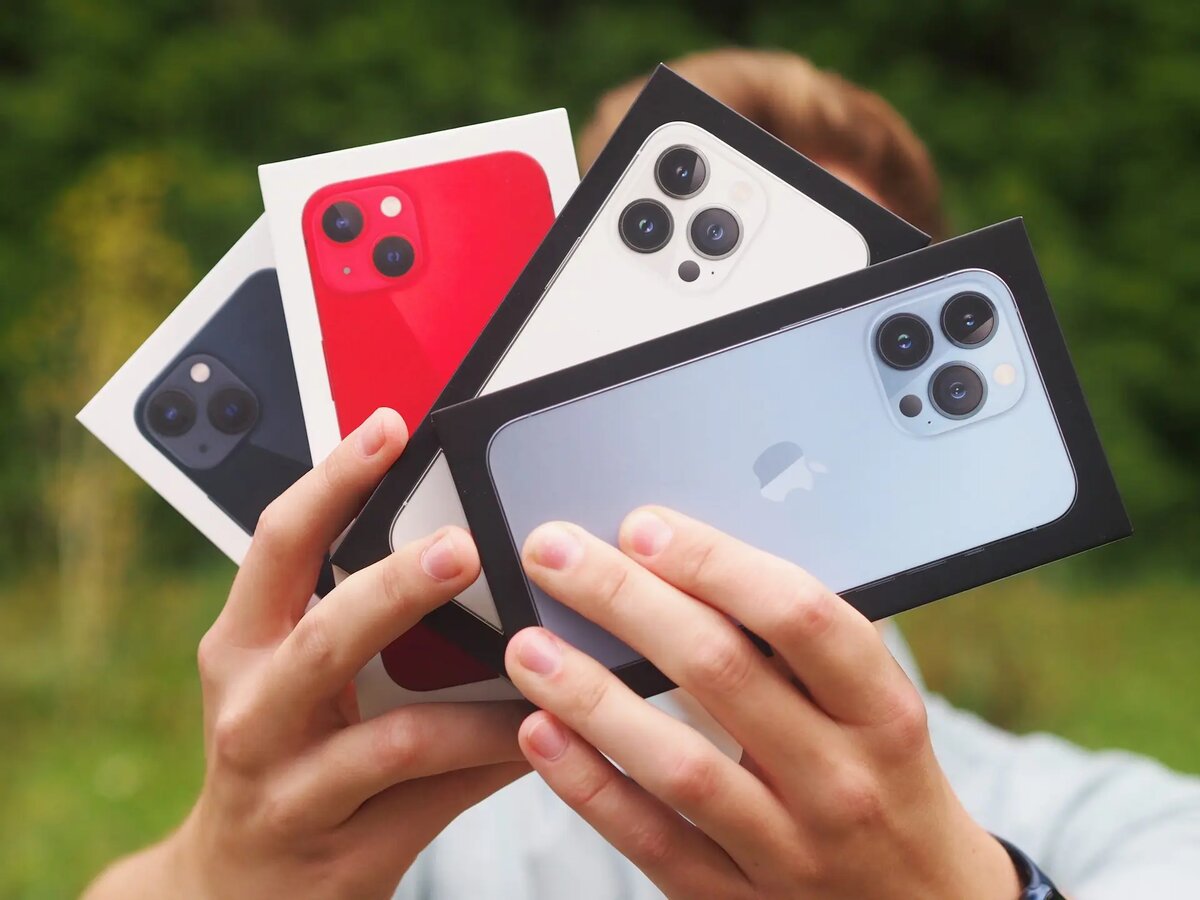 Все версии iPhone 13