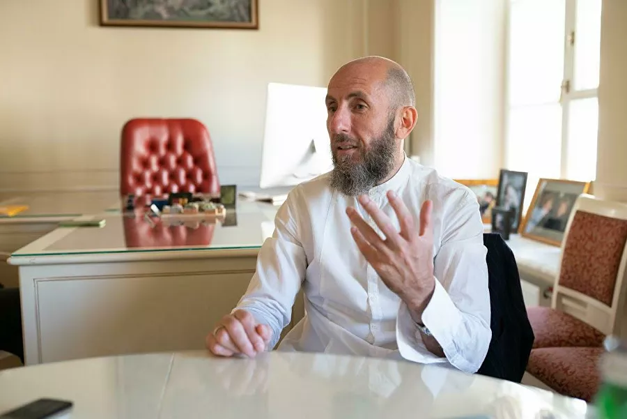 Да вы что! Я совсем недавно тоже был худруком, но Михайловского театра