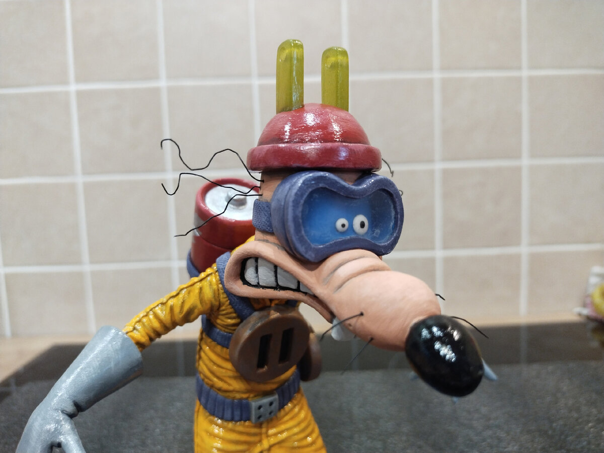 Процесс изготовления в фотографиях. Очень мудрёный. Для особых мазохистов. Повторить можно, но не рекомендую ))) Лепка частями (мне так нравится, хотя можно проще сразу целиком), многократные запекания и пайка.