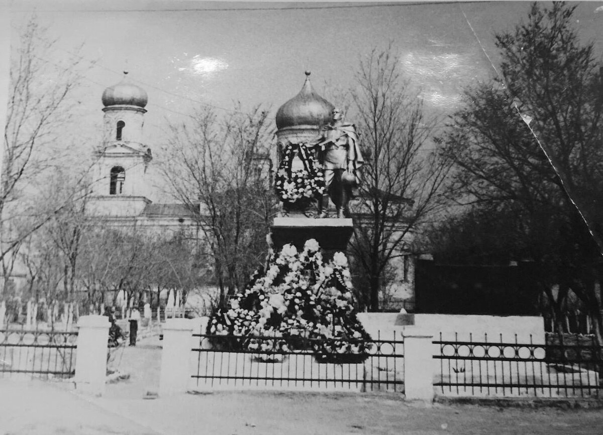 посёлок Гундоровский