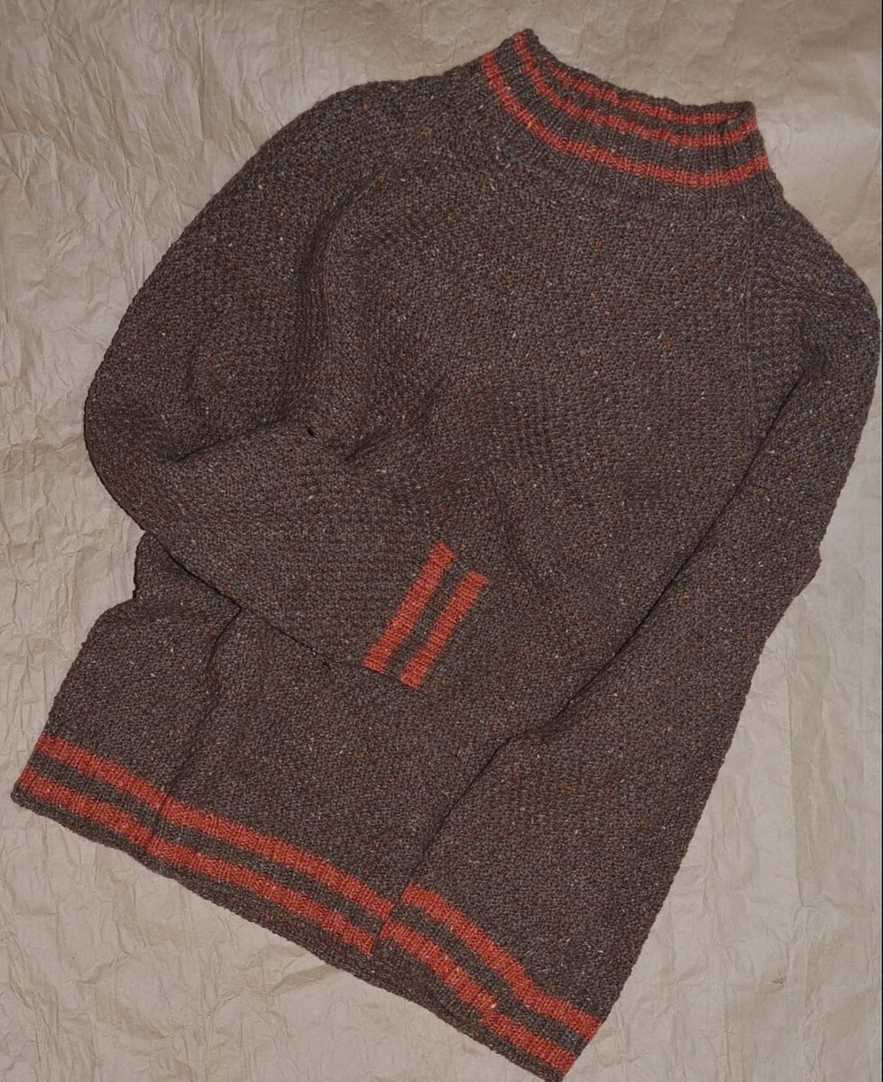 Мужской свитер из твида