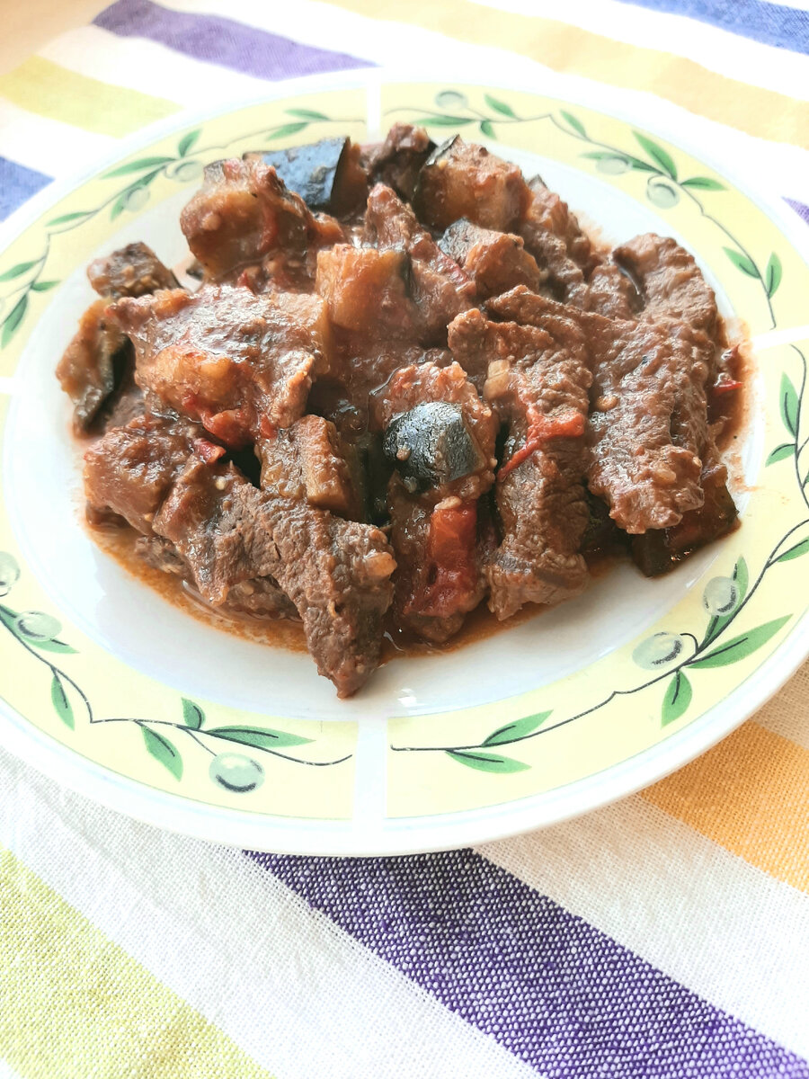 Говядина с баклажанами 