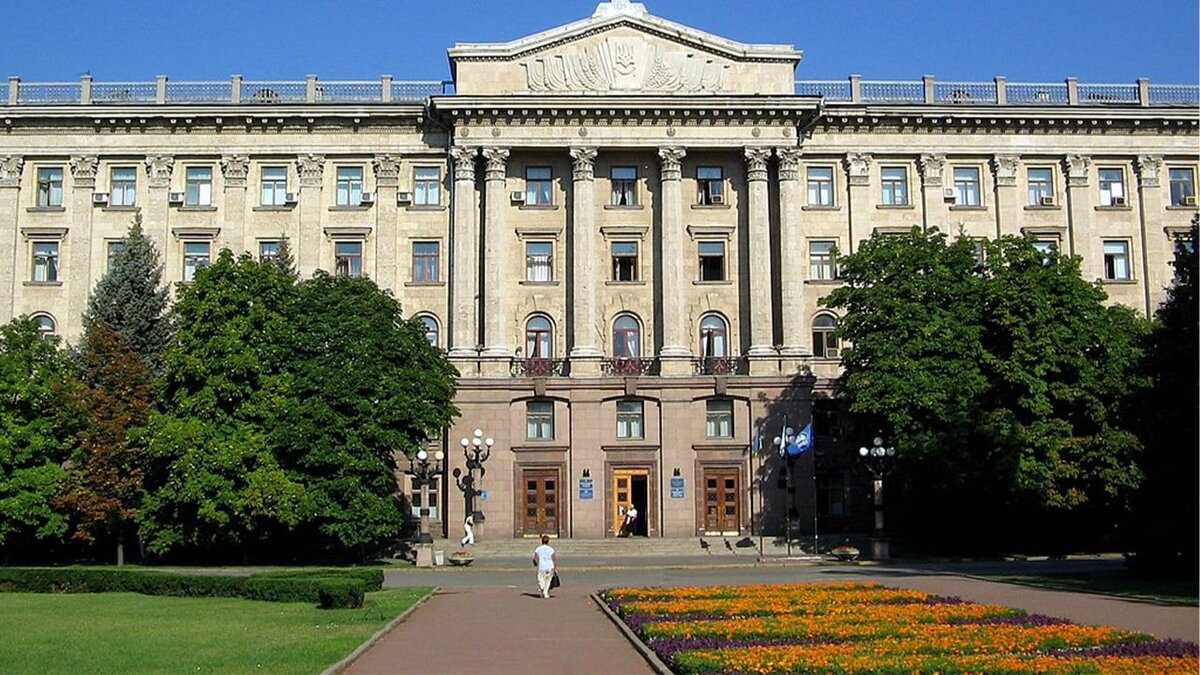 В городе Николаеве.  фото: картинки  яндекса.