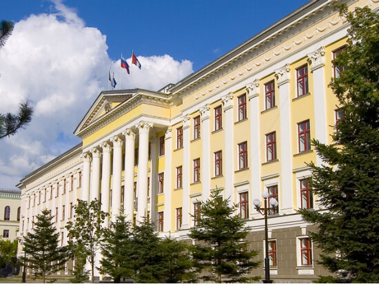     Мэрия Хабаровска живет по сюжету романа «Портрет Дориана Грея»