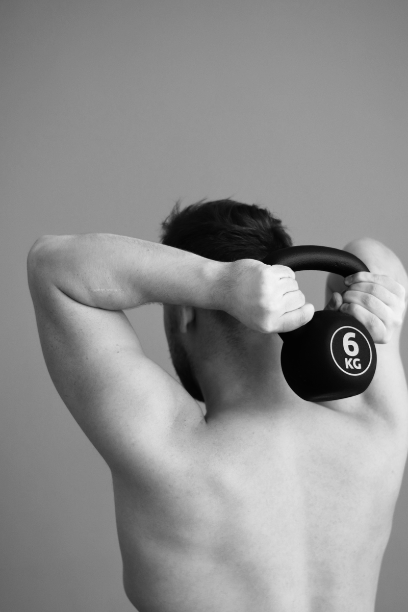 Упражнение на трицепс 