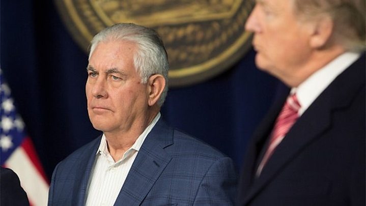 Заголовок субтитровОт «идиот» до «кастрации»: история обмана Трампа в Тиллерсоне