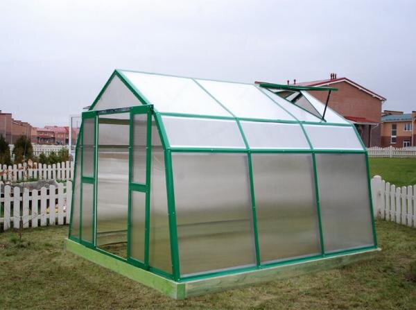 
Главное следовать поэтапной инструкции монтажа и приобрести необходимые материалы. Для этой цели потребуется: