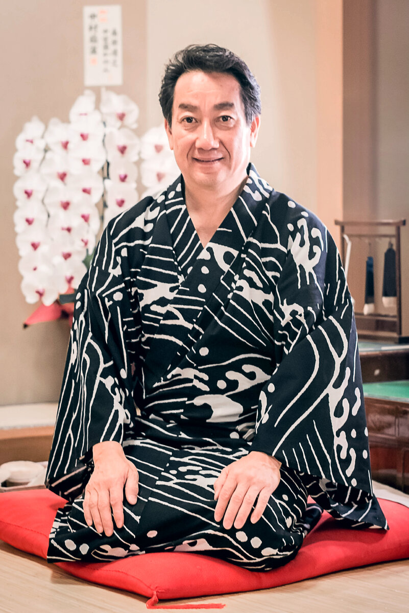 Сэндзяку Накамура, актер театра Кабуки в третьем поколении, лауреат премии Японской академии искусств