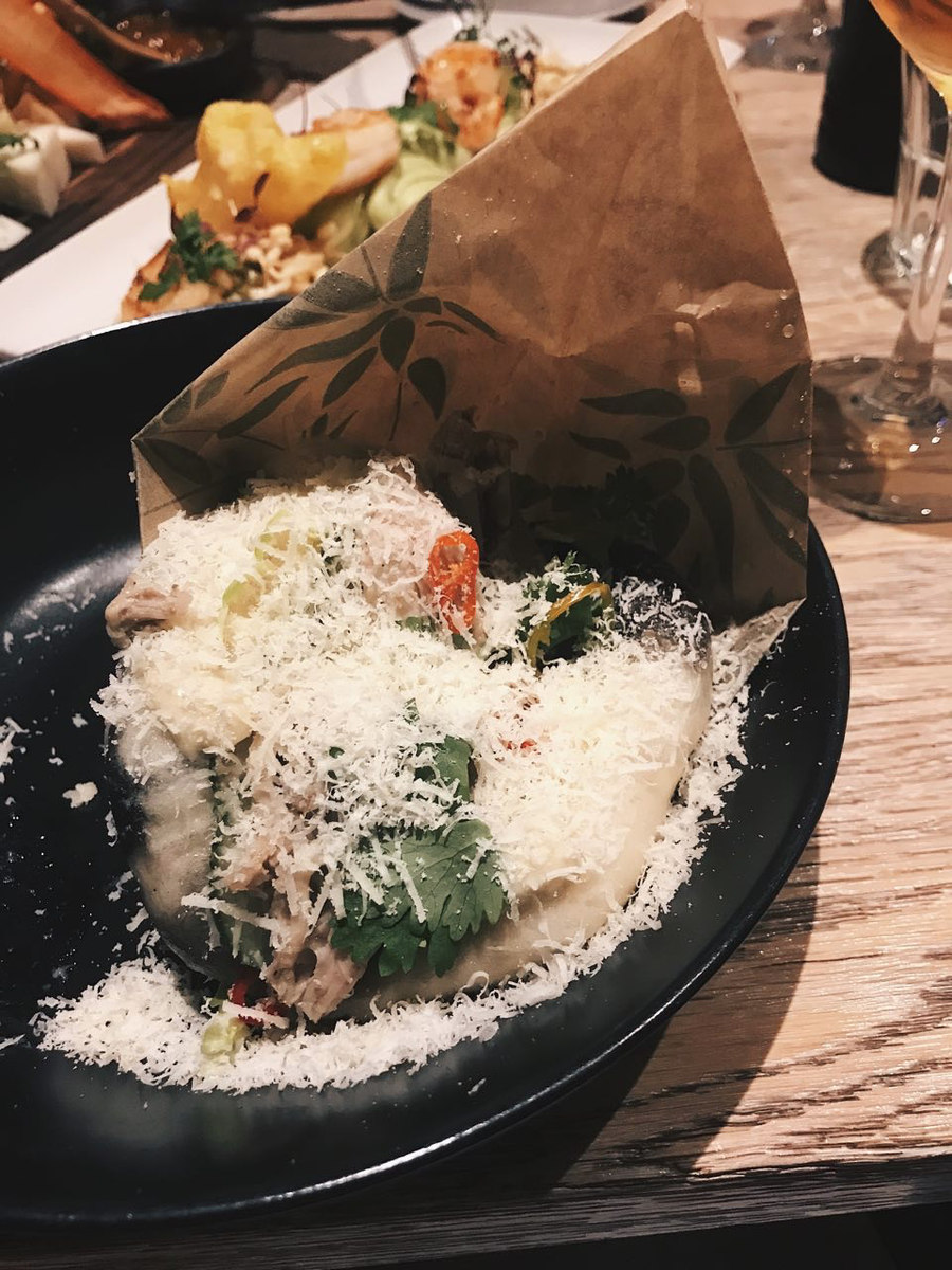 Паровая булочка с нежнейшей курицей