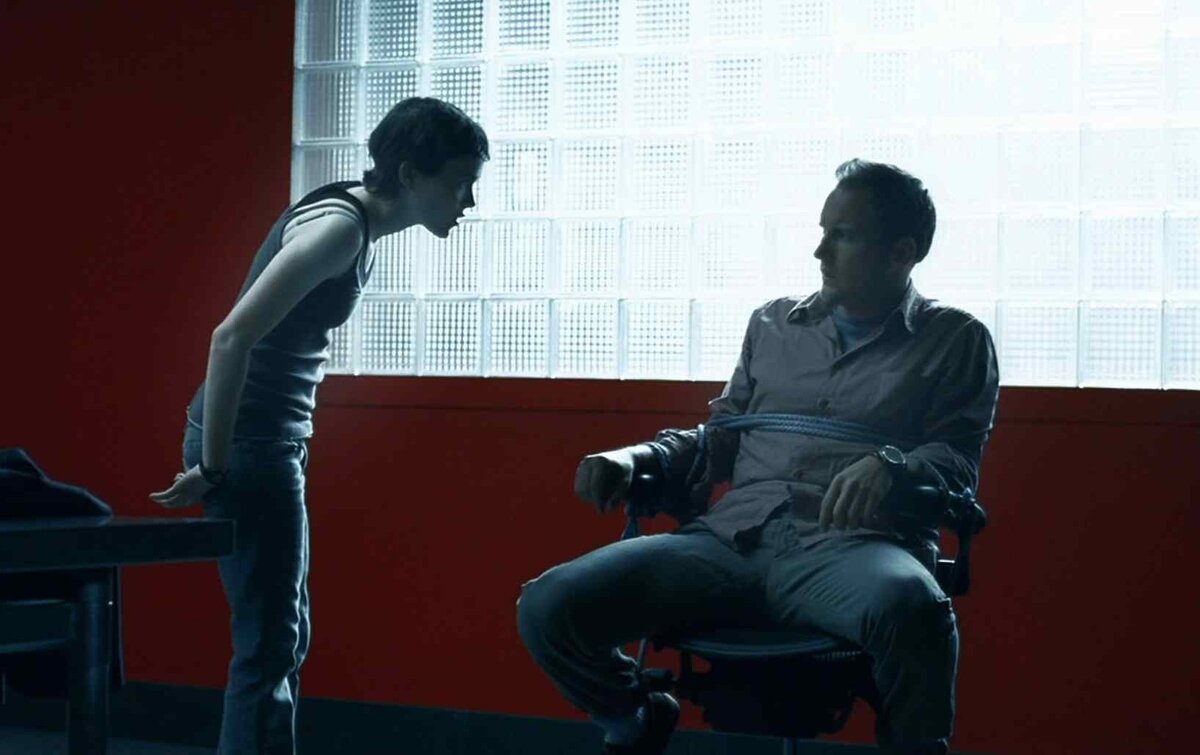 Кадр из фильма "Леденец" 2005 г.