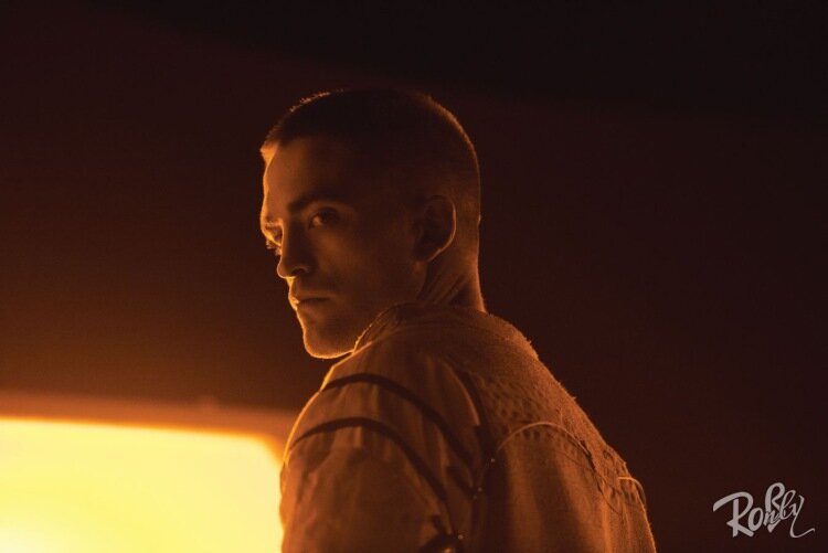 Кадр из фильма "High Life"