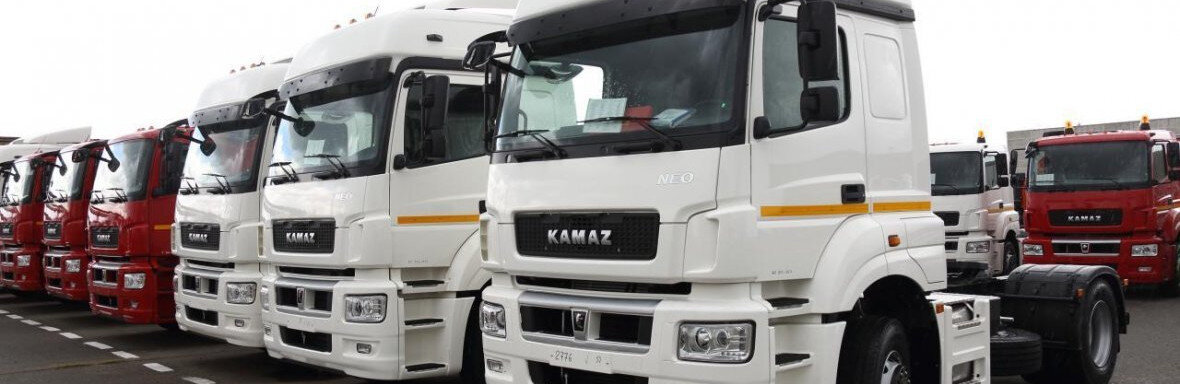 Компания дальнобойщиков набережные челны кама тракс. Транспортная компания татарстан. Грузовик набережных. Камский автомобильный завод камаз казань. Mercedes benz kamaz.