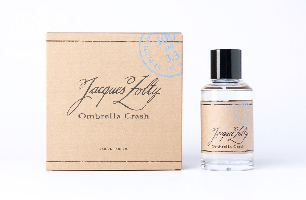  Верхние ноты: розовый перец, киви и ревень; средние ноты: жасмин, цикламен, морские ноты и арбуз; базовые ноты: мускус, сандал и лимон. 