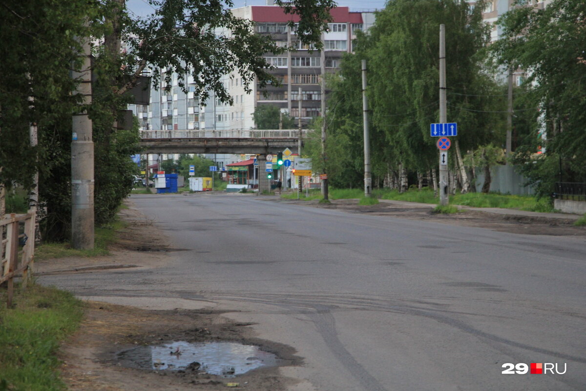 мценск ул мира. лицей 34 мытищи. танк т 34 ярцево. памятник танк в ярцево смоленской области. города 34.
