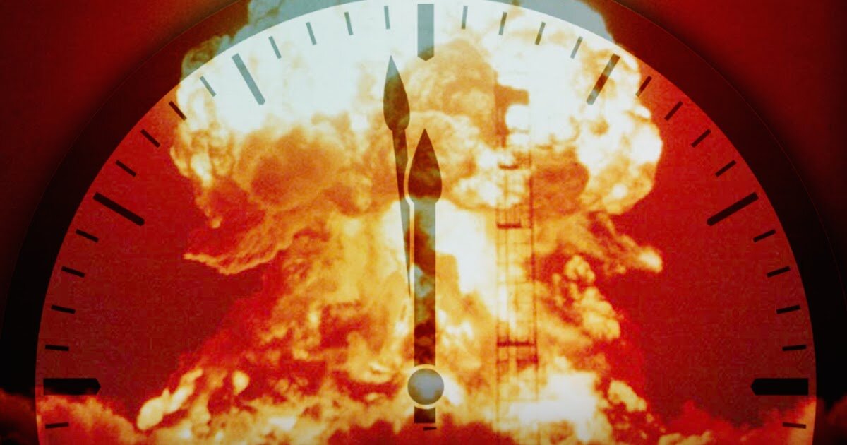 Часы судного дня. Изображение из открытых источников Яндекс