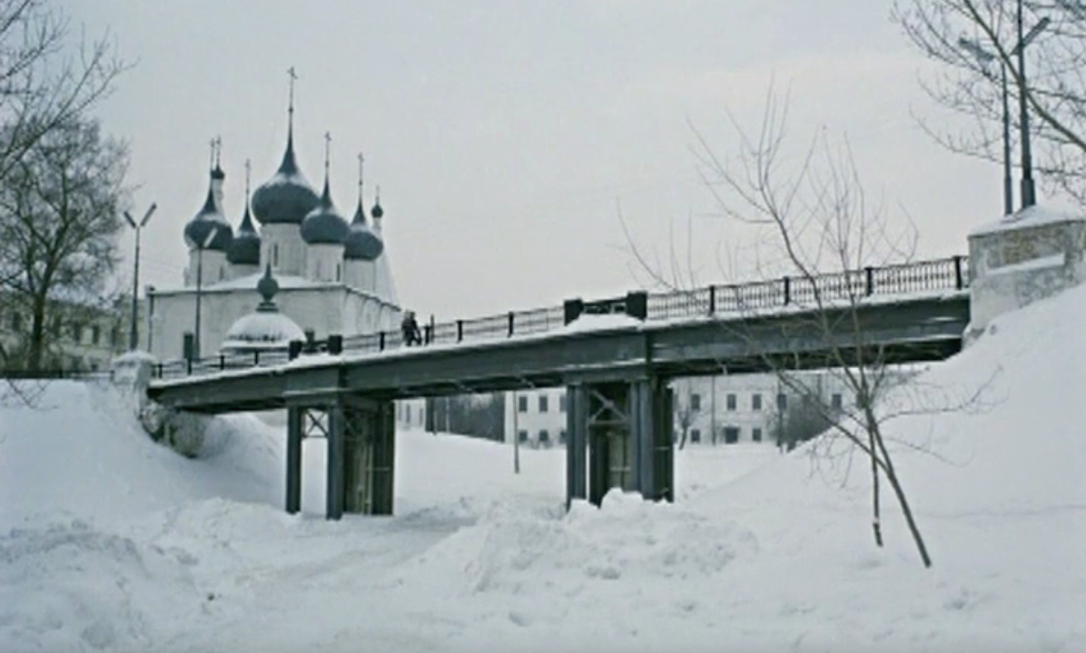 Где снимали черную весну. Подзеленье зимой Ярославль. Места в Ярославле где снимали фильм женщины. Ярославль ул Подзеленье в 1980 году. Где снимали фильм забытый.