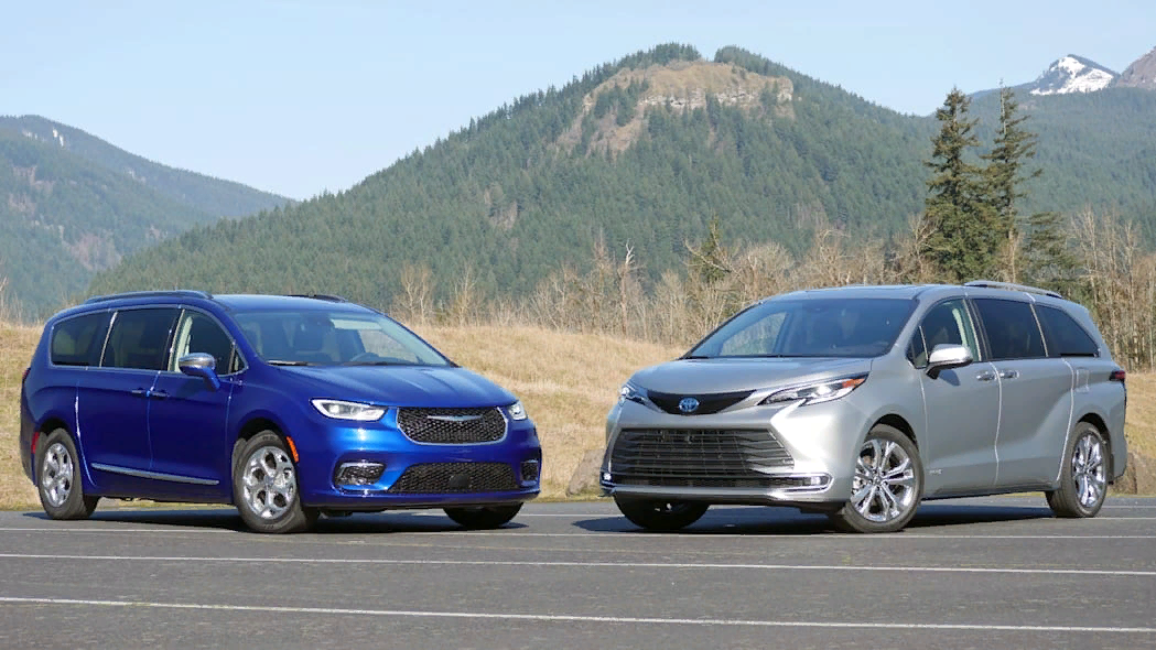 2021 Toyota Sienna vs 2021 Chrysler Pacifica Hybrid,сравнительный тест.