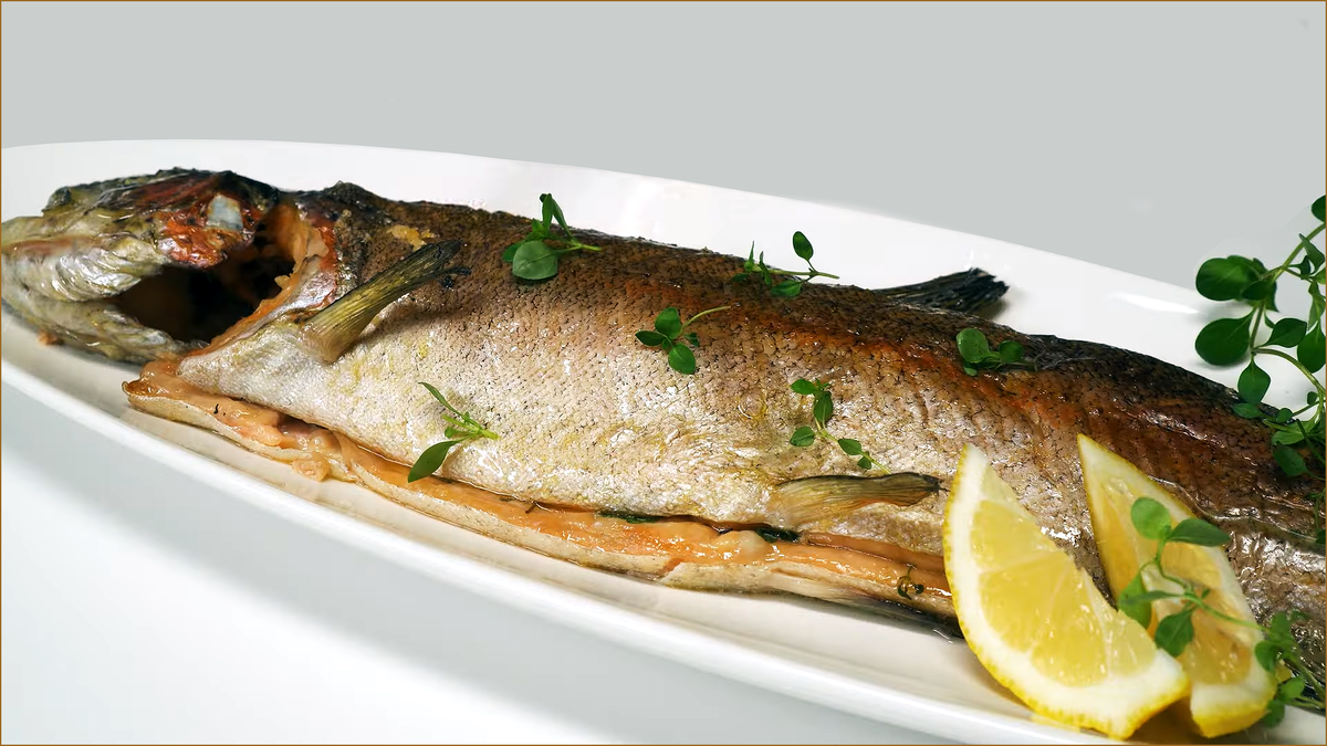 Как приготовить запеченная речная форель