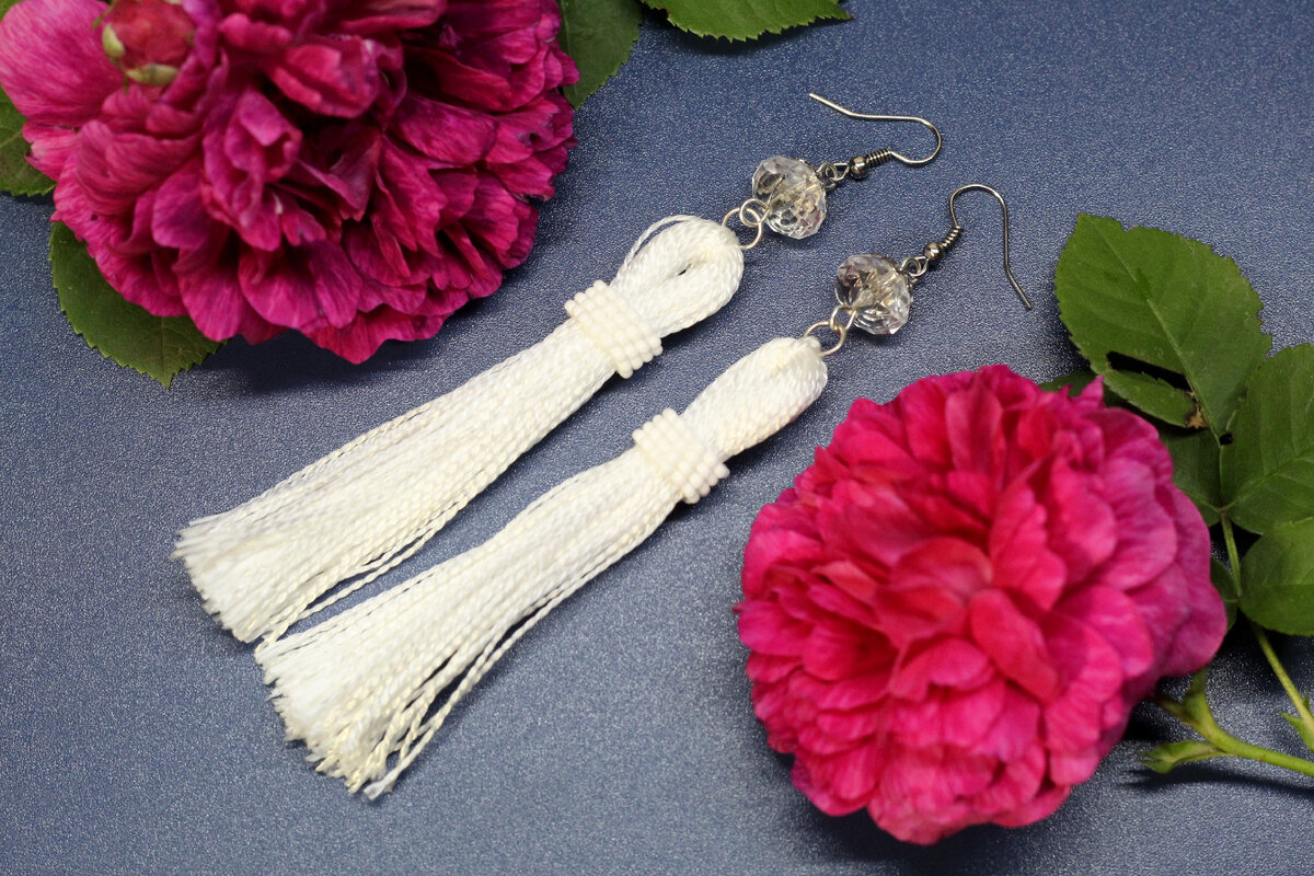 Серьги с кистями (ручная работа)