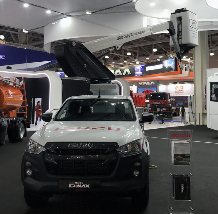 Пикап Isuzu D-Max с автовышкой Klubb K26