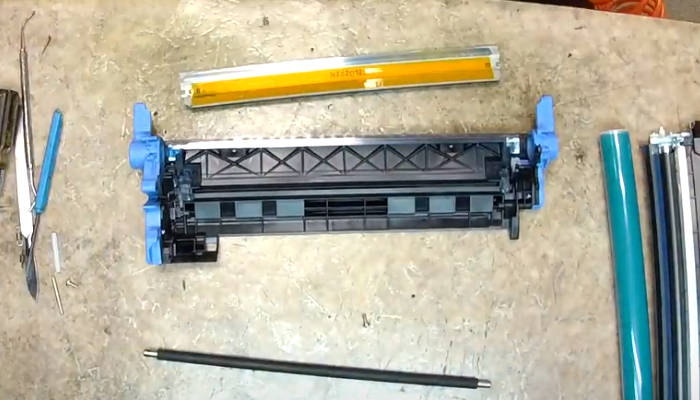 Фото 35. Контакты 