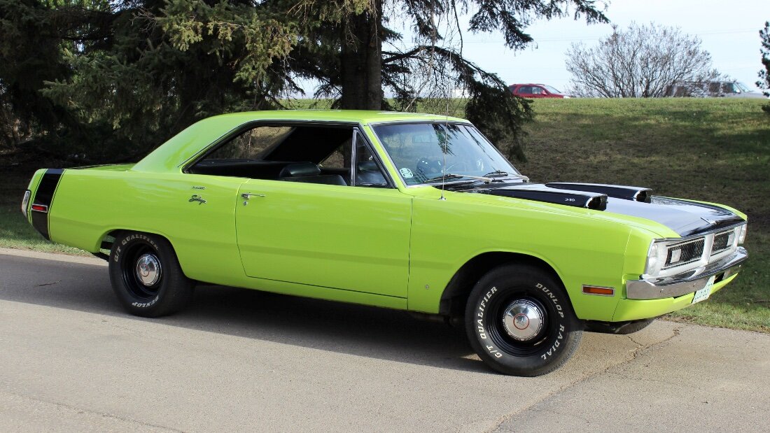 Масклкар Dodge Dart 